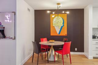 Posh Hollywood High-Rise Apt - Los Angeles - 9