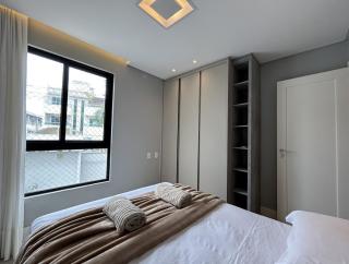 Ape Praia Brava, 500m beach, swimming pool, 2 spaces - Balneário Camboriú - 1