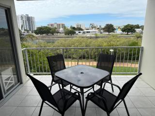 City Stadium Apartment on the Riverfront 38 - Townsville - 2