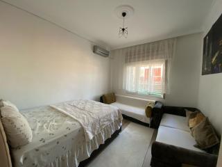 Authentic Detached House in Kusadasi City Center - Kusadası - 3
