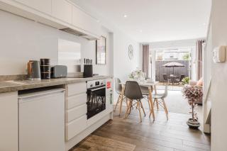 The Nook, Fairview, Cheltenham Town Centre-Parking & Garden - Cheltenham - 3