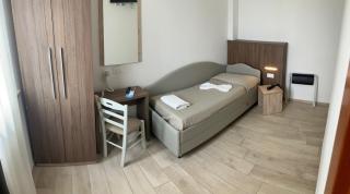 Hotel Bed and Book - Rimini - 7