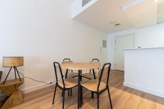 Central 1BR in Marina with Private Terrace & Pool - 2