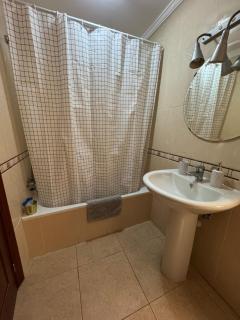 Apartamento cerca de todo - San Isidro - 2