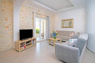 Villa Danai by Villa Plus - Karyótikon - 4