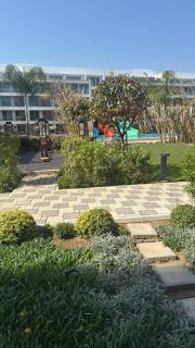 Wakacyjny apartament w Courtyard Long Beach Holiday Resort - Larnaca - 1