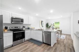Springhill Retreat! 3 bed, 2 Bath! - Spring Hill - 9