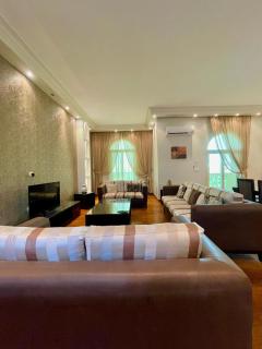 Spacious 3BR Apartment with Garden View New Cairo - Caïro - 0