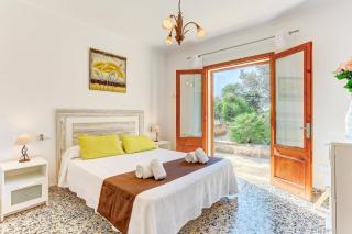 Villa Oliver by Villa Plus - El Port - 1