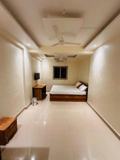 Hotel Nx Surya - Chakan - 9
