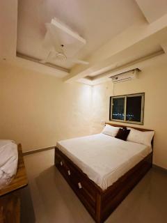 Hotel Nx Surya - Chakan - 2