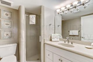 2 Bedroom/2 Bath, 3rd floor Oceanfront condo sleeps 6. Oceanfront deck and pool. - Fernandina Beach - 1