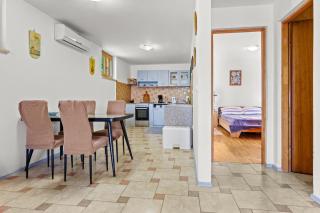 Apartment Tin - 8