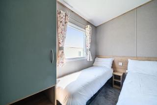Willowbrook Hideaway - Billing Aquadrome - Northampton - 2