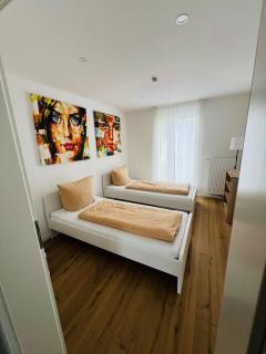 Neu saniertes Haus in Hermaringen für 9 Personen! Nähe Legoland! -  - 8