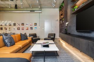 Wynwood Condo, Walk to Restaurants and Nightclubs! - Miami - 4