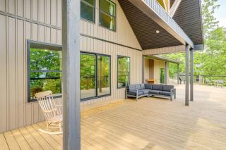 Greers Ferry Lake Retreat Game Room and Fire Pit! - - 9