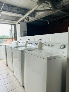 apartamento 5 minuto parque del poblado caminando - Medellín - 5