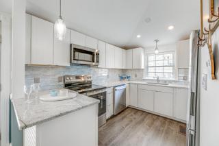 Steps to Shore Newly Renovated Dewey Beach Home! - Dewey Beach - 3