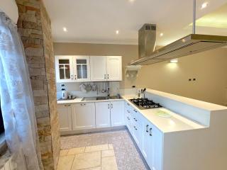 Specchia in Love - 1