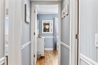 The Beach Is Back - 1