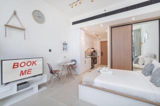 StayShort - A Superb and Amazing Studio in Binghatti Lavender with Balcony - 0