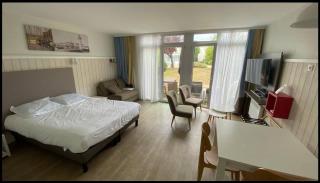 Studio Chateliers, piscine chauffée, spa et jardin à St Martin de Ré - Saint-Martin-de-Ré - 7