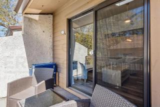 Experience tranquility at 2585 Forest Ridge, a charming 2-bedroom retreat of Fernandina Beach - 2