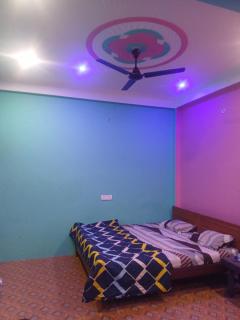 Tridev guest house - 8