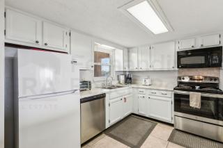 Ocean view from the master bedroom and living room with a spacious balcony - Fernandina Beach - 1