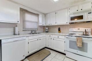 Ocean view from the master bedroom and living room with a spacious balcony 303 Atlantis - Fernandina Beach - 4