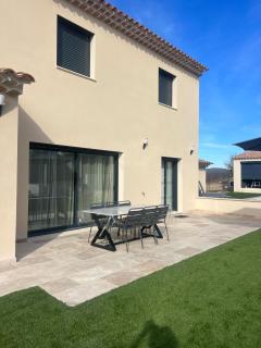 NOUVEAUTE !!! Villa Moderne de 4 chambres, piscine chauffée et vue panoramique - Apt - 8