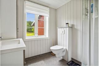Barn apartment with beautiful view! - Arendal - 4