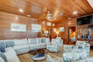 On the serene north end of Amelia Island, beach house will accommodate up to 14, 424 Ocean Ave - Fernandina Beach - 8