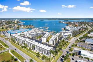 Anglers Cove F-301 - Marco Island - 9