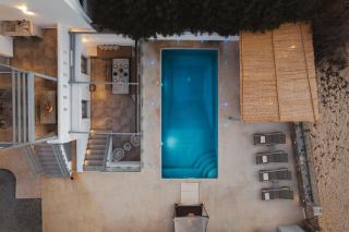 Cedar Forest Oceanfront Villa, 4BR Private Pool - Naxos - Naxos Chora - 9