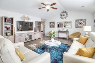 1 Mi to Shopping District Chic Springfield Home - Springfield - 7