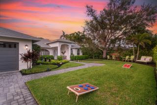 Seaclusion - Luxury, Heated Pool Spa, Near Beach, 2 Dogs - Naples - 6