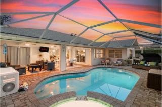 Seaclusion - Luxury, Heated Pool Spa, Near Beach, 2 Dogs - Naples - 5