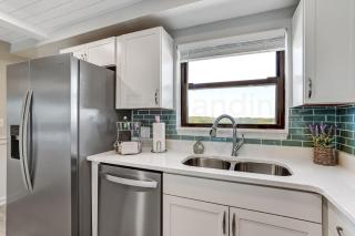 Fully Renovated oceanfront getaway with a modern coastal feel and amazing ocean views! 782 Amelia by the Sea - 3