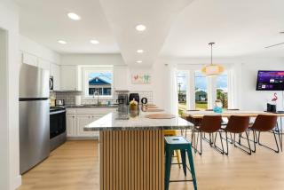 Beach House in Cherry Grove • Sleeps 12 • Pool - Myrtle Beach - 8