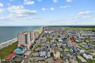 Beach House in Cherry Grove • Sleeps 12 • Pool - Myrtle Beach - 5