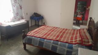 Casa amplia y cómoda a pocas cuadras del centro - - 5