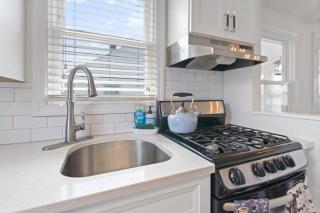 2-Bed Home by the Bay - Margate City - 1