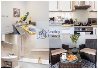 2 bed O2-Canary Wharf-Excel- in 30 mins London boat ride - 30 Mins Contractors-Families-Corporate people- Wifi 500mb-Flex CheckIn-Shops-Train Station - Woolwich - 9