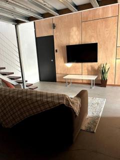 Quiet granny flat with loft bedroom - Brighton - 8