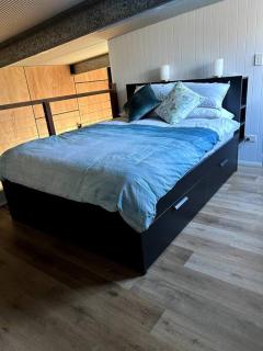 Quiet granny flat with loft bedroom - 2