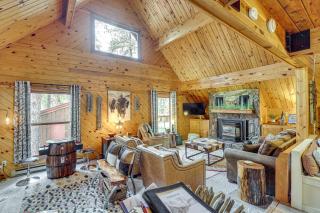 Hot Tub and Arcade Table Spacious Retreat in Lead - Lead - 0