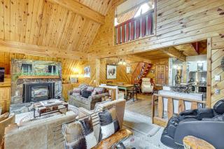 Hot Tub and Arcade Table Spacious Retreat in Lead - Lead - 5