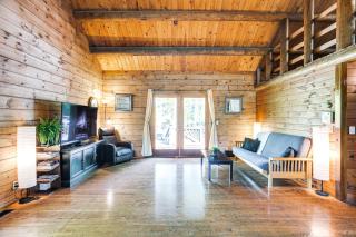 5 Mi to Plymouth Rock Log Cabin Getaway! - Plymouth - 9